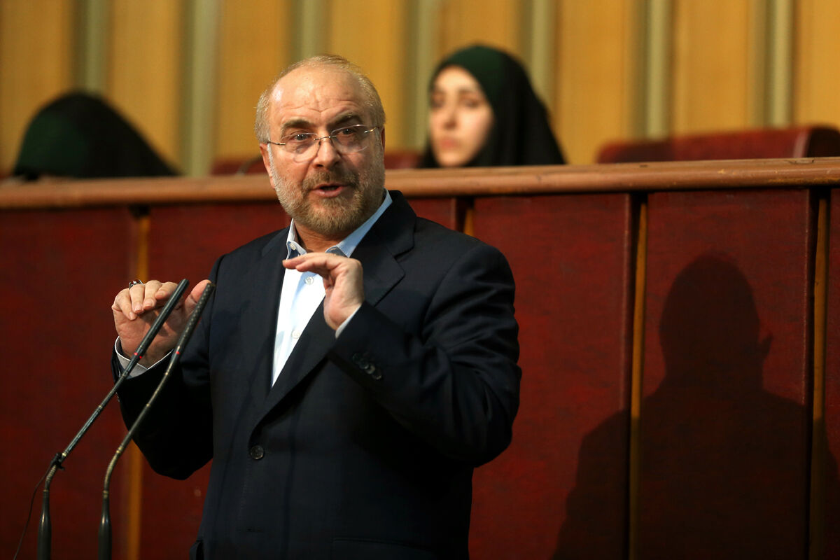  اساس آموزش و پرورش، ساختمان مدرسه نیست، بلکه معلمان هستند